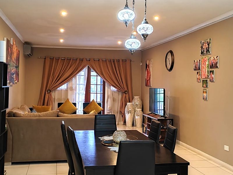 2 Bedrooms, 2 Bathroom Apartment For Sale In Malvern, Queensburgh - Photo 6