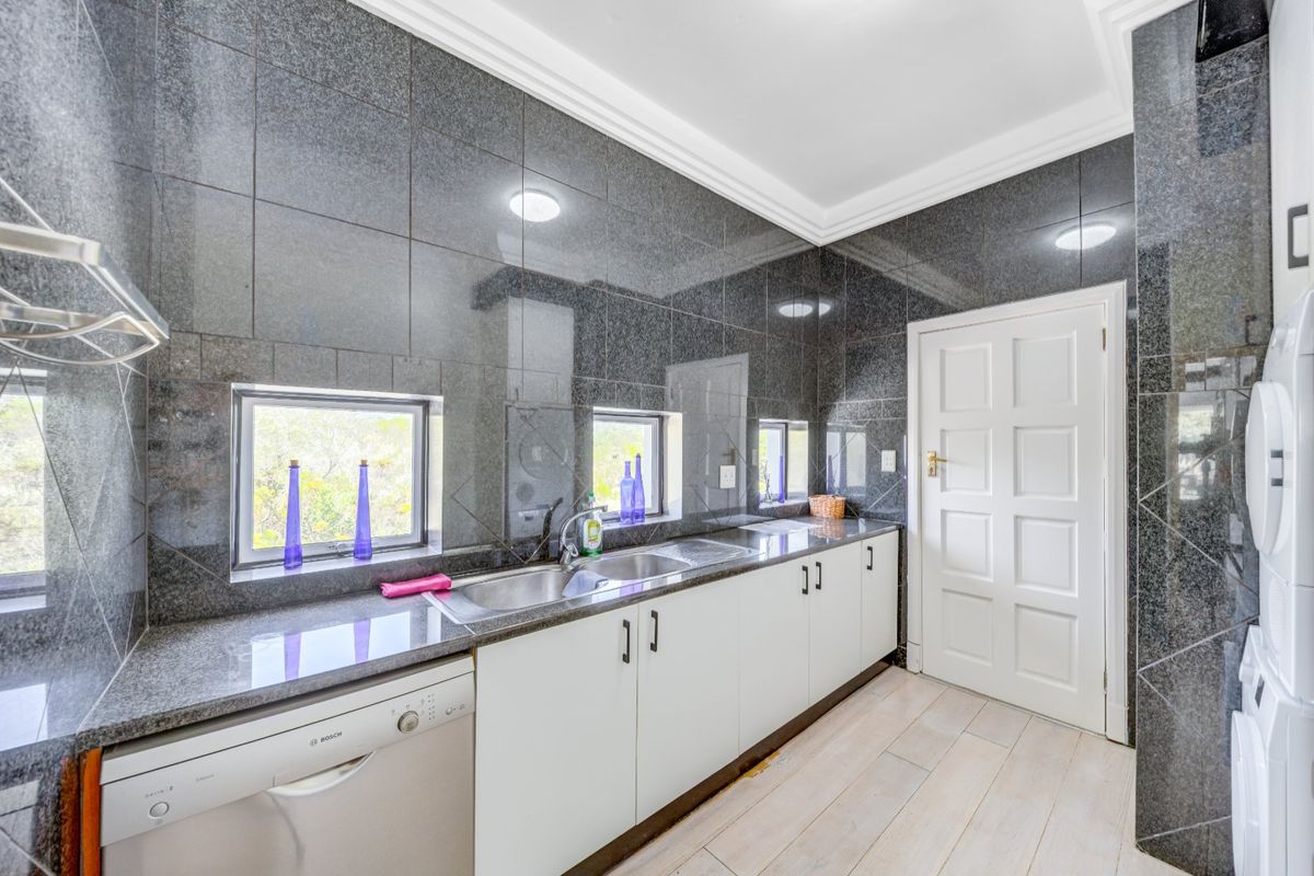 Exclusive Mandate – A Private Sanctuary - Photo 5