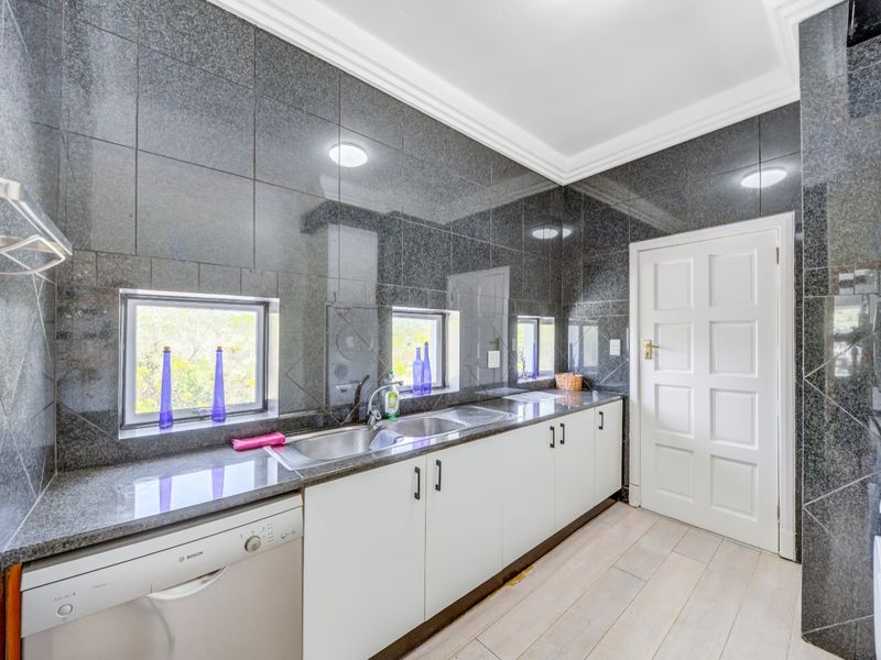 Exclusive Mandate – A Private Sanctuary - Photo 5