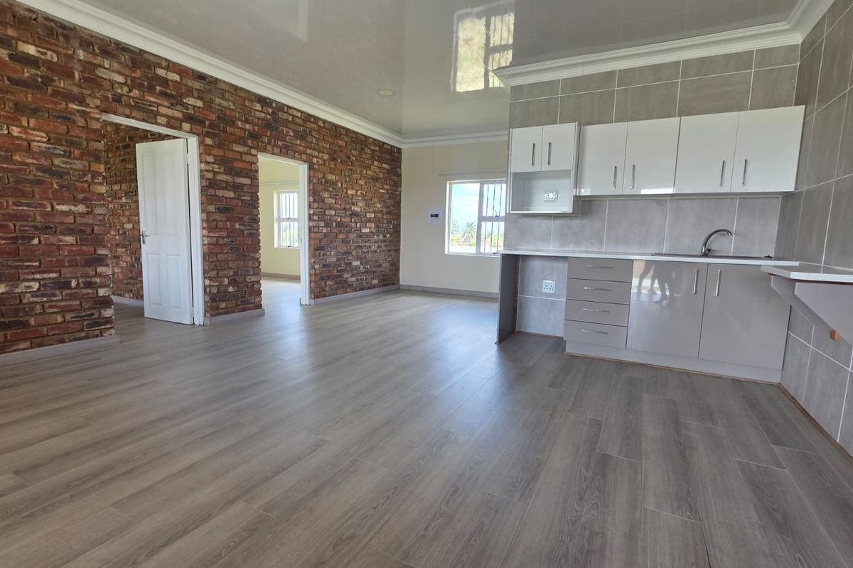 Spacious 2-Bedroom Flat To Rent in Meiringspark  - Photo 3