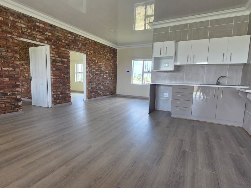 Spacious 2-Bedroom Flat To Rent in Meiringspark  - Photo 3