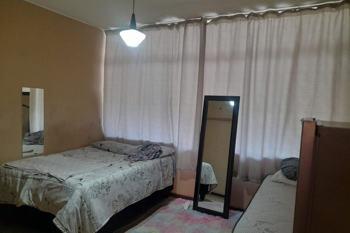 1 Bedroom Apartment for Sale in Apartment - Photo 2