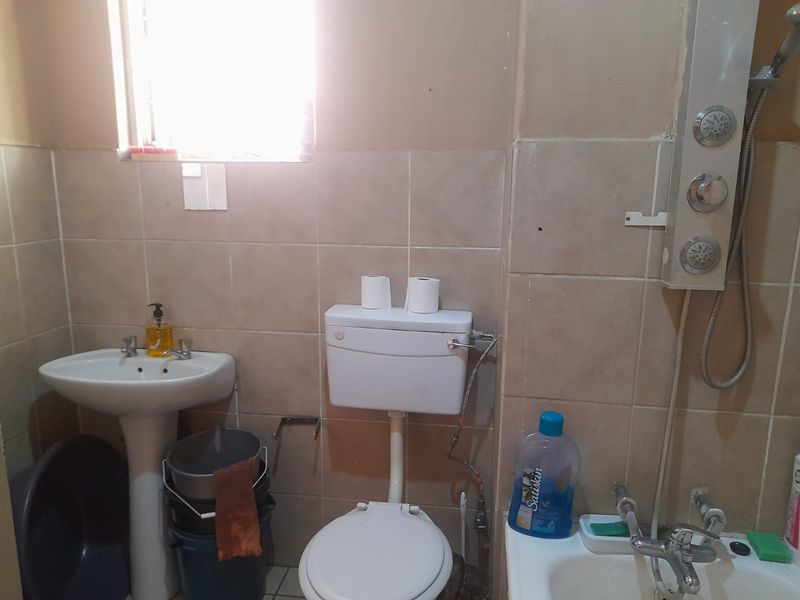 1 Bedroom Apartment for Sale in Apartment - Photo 7