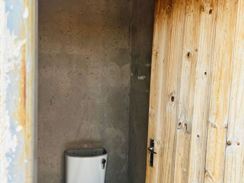 5-Bedroom Investment Property for Sale – Maokeng Section Ext 1, Tembisa - Photo 8