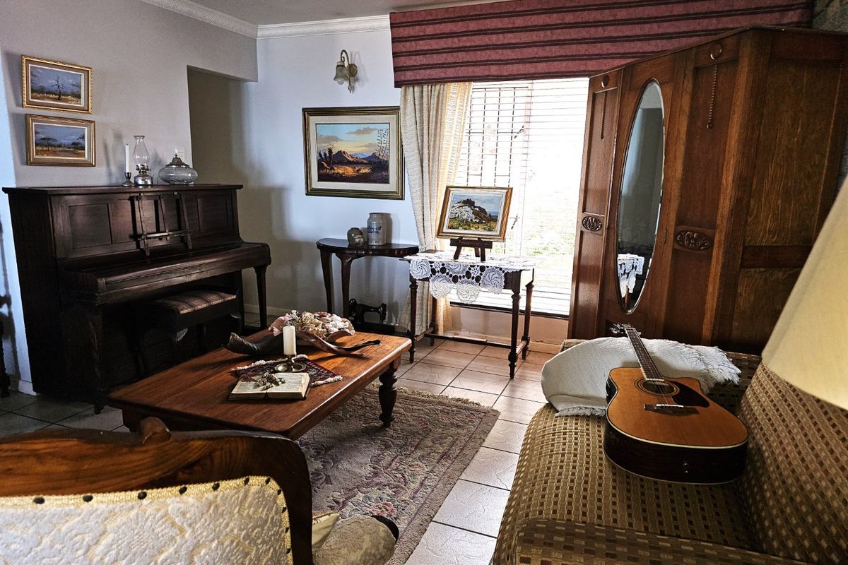 ESTABLISHED GUEST HOUSE IN DANA BAY   - Photo 5