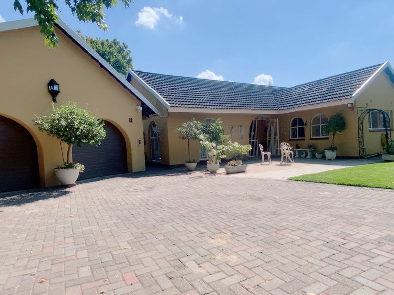 Where comfort meets living in Three Rivers Proper - Photo 5