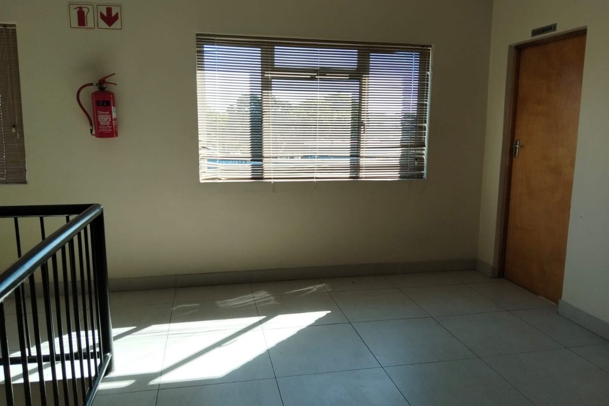 Commercial Property for Sale in Guguletu  - Photo 4