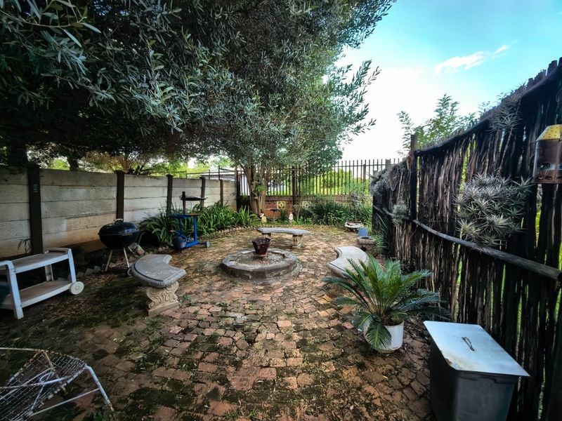 Spacious 2 Bedroom Home for Sale in Deneysville – Close to the Vaal Dam - Photo 5