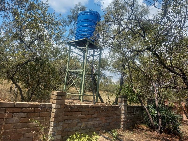 42 hectares sheep and cattle feedlot with equipment for sale in Dinokeng  - Photo 6