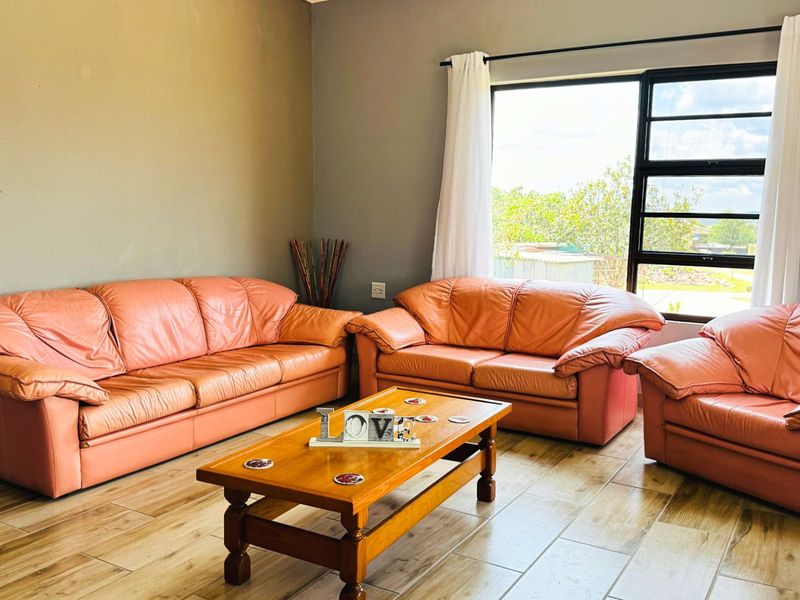 Irrigation farm with 2x Pivots and three houses - Photo 8