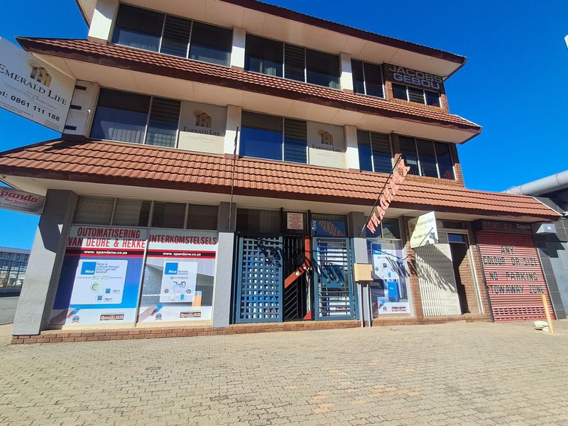 Commercial property for sale in Klerksdorp. - Photo 4