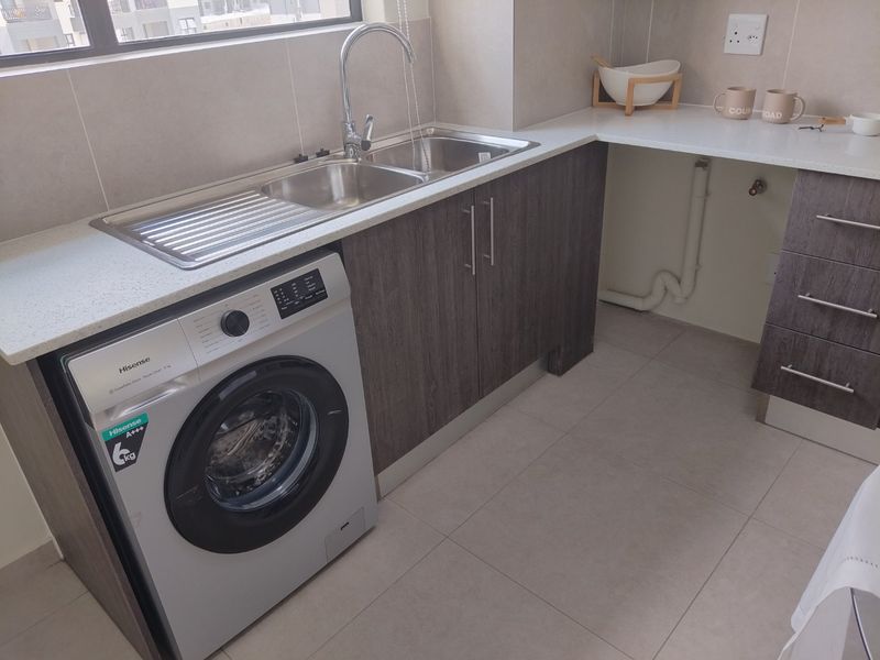 2 x Bedrooms, 2 Bathrooms apartment  - Photo 4