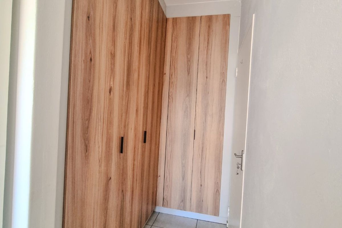 3 bedroom Apartment - Photo 3