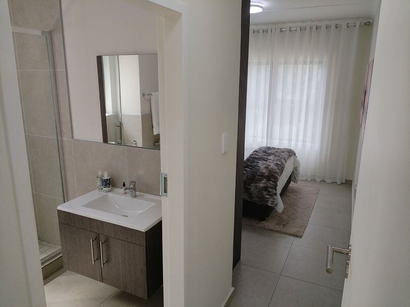 3 x Bedrooms 2 x Bathrooms  - Photo 4