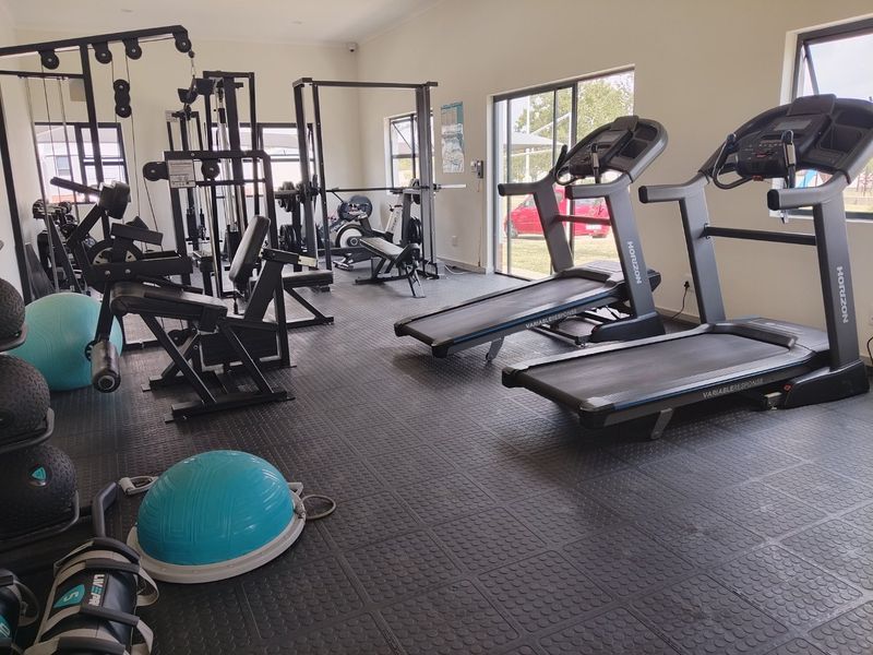 3 x Bedrooms 2 x Bathrooms  - Photo 10