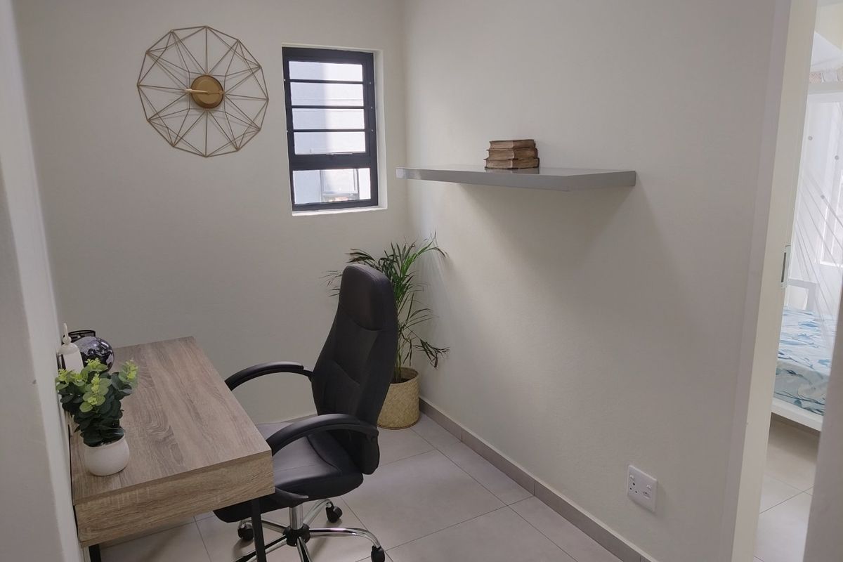 3 x Bedrooms 2 x Bathrooms  - Photo 3