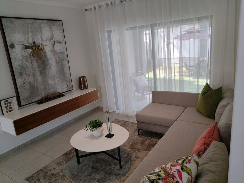 3 x Bedrooms 2 x Bathrooms  - Photo 2