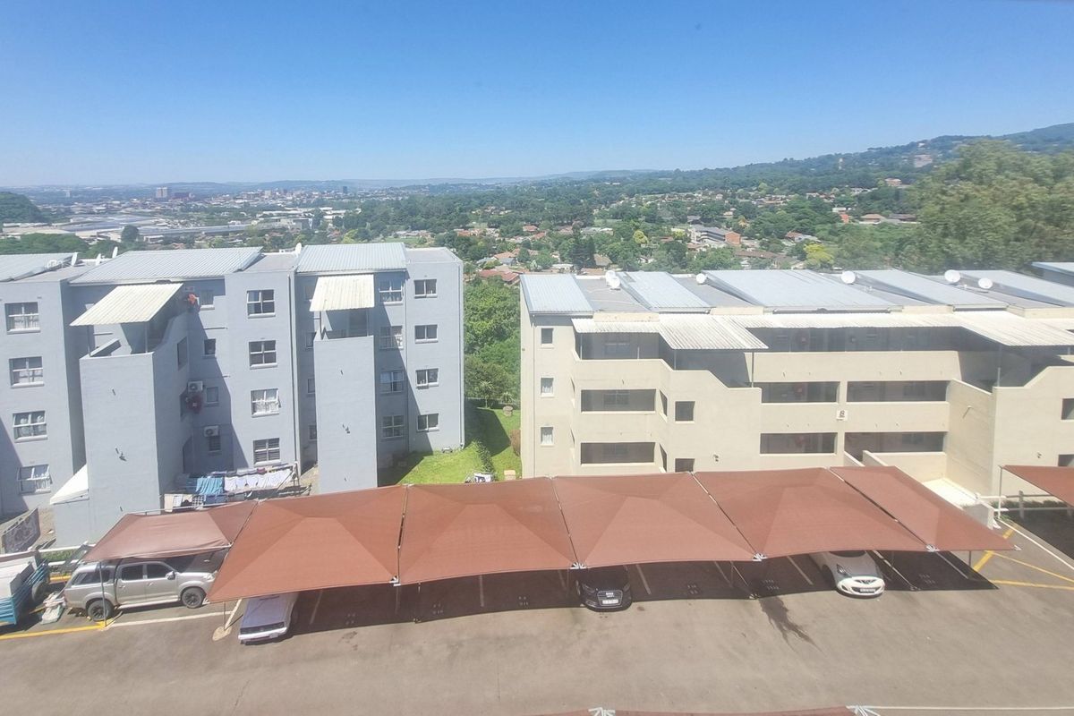 Top-Floor Living with Unmatched Views – A Rare Find at an Incredible Price - Photo 5