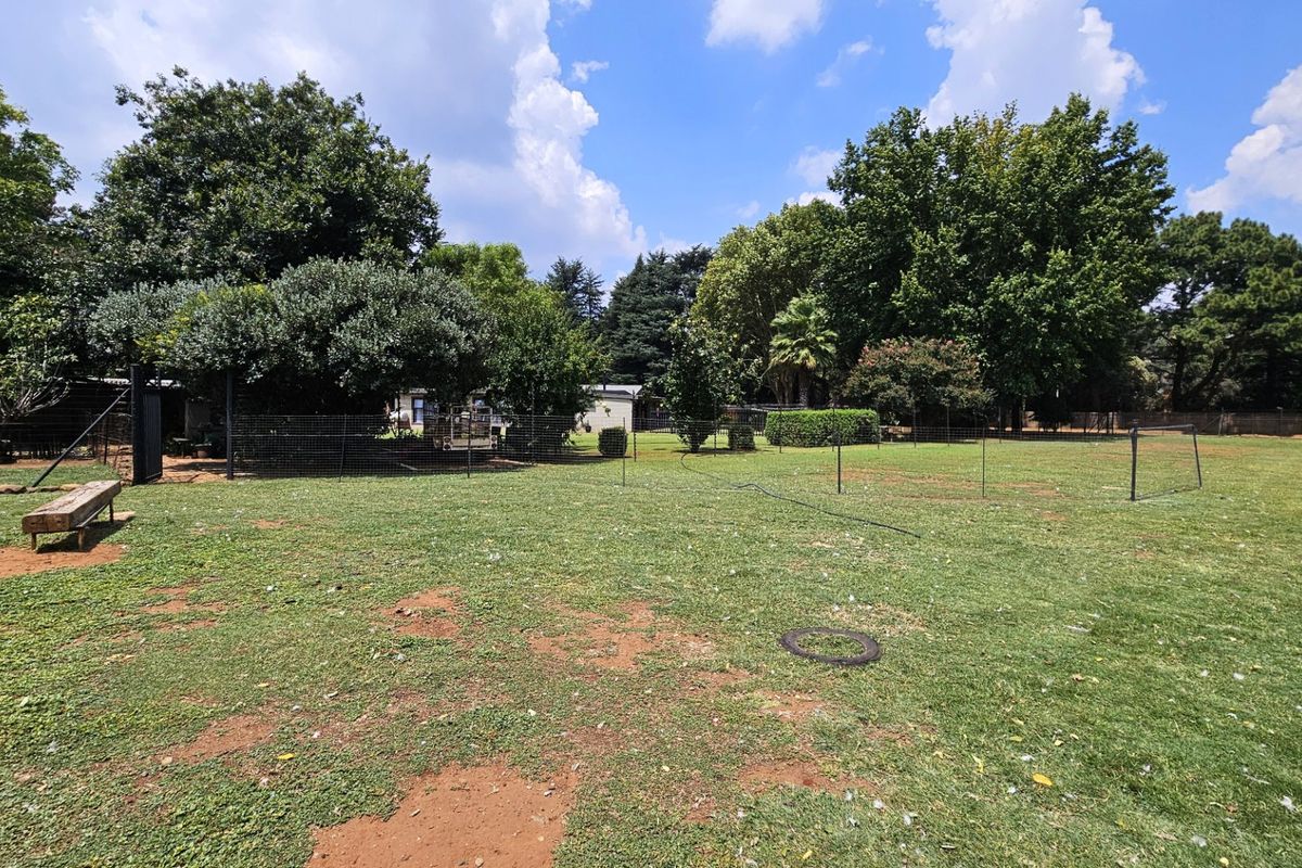 Exceptional 1.2 Hectare Plot in Unitas Park. - Photo 4