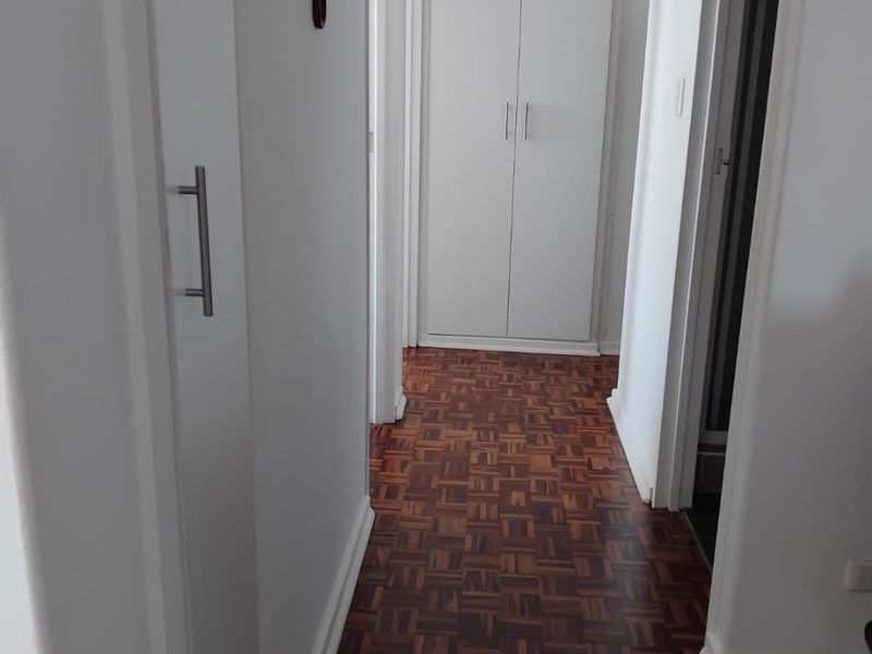 2 Bedrooms, 1 Bathroom Apartment For Sale In Morningside, Durban - Photo 5