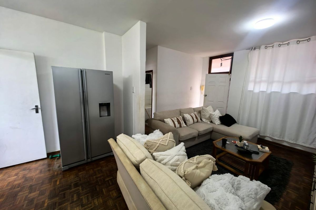 1.5 Bedrooms, 1 Bathroom Apartment For Sale In North Beach, Durban - Photo 4