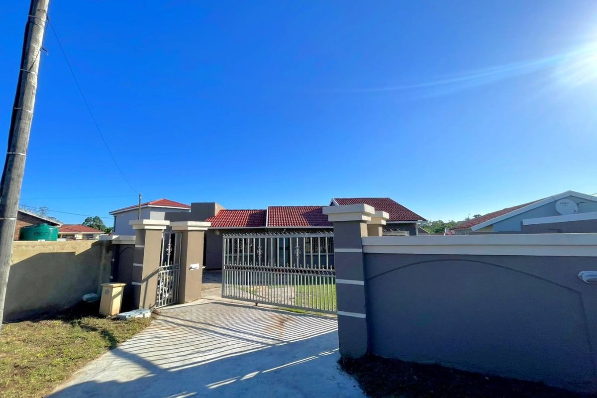 3 BEDROOM HOME IN HAVEN HILLS - Photo 3