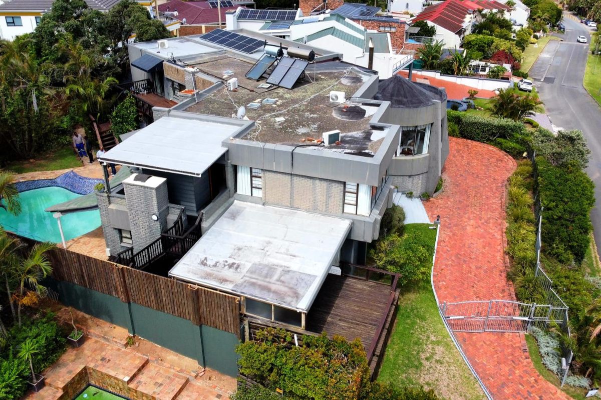 5 bedroom house in blue bend beacon bay - Photo 2