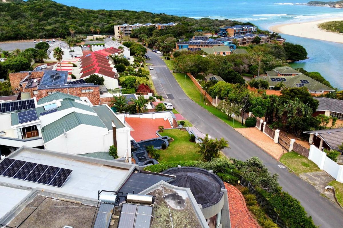 5 bedroom house in blue bend beacon bay - Photo 3