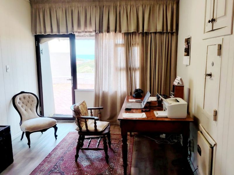 5 bedroom house in blue bend beacon bay - Photo 9