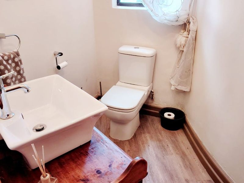 5 bedroom house in blue bend beacon bay - Photo 7