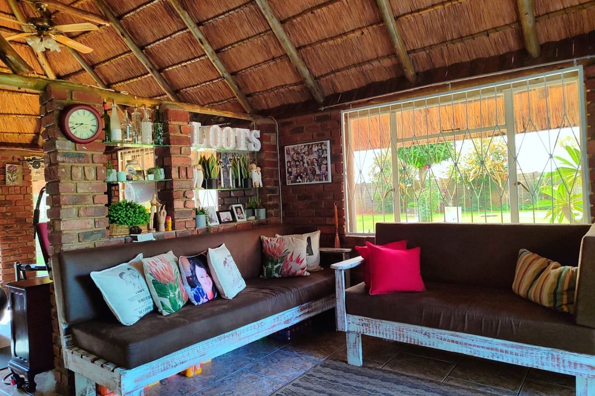 Stylish, Solar-Powered Family Home in Prime Stilfontein Ext. 4 - Photo 4