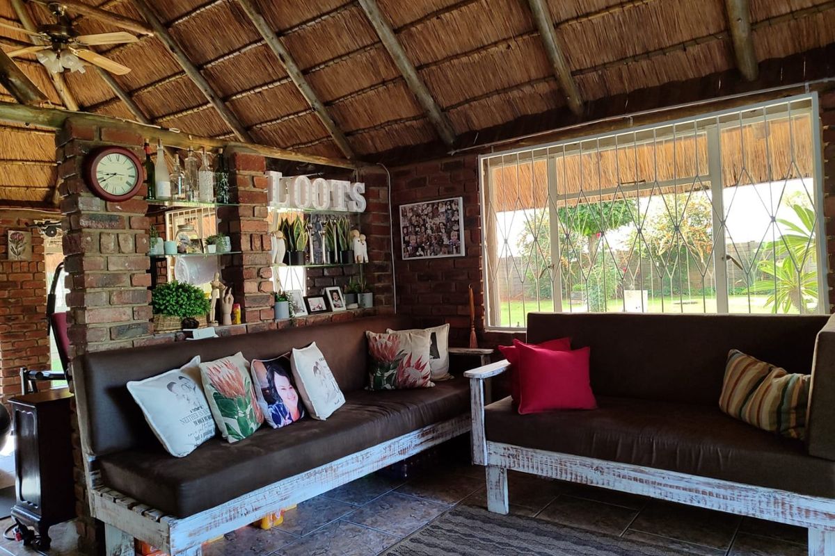 Stylish, Solar-Powered Family Home in Prime Stilfontein Ext. 4 - Photo 5