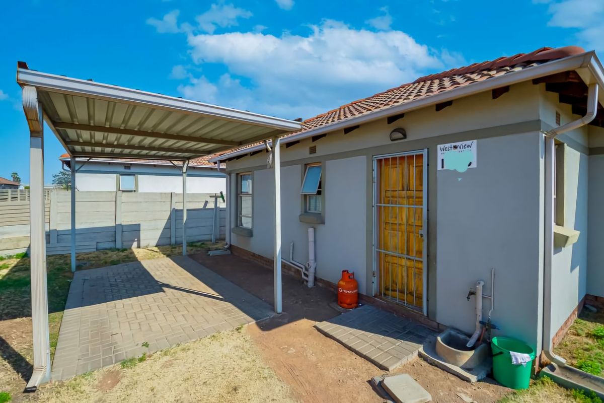 3 Bedroom Home In Westview Estate - Photo 4