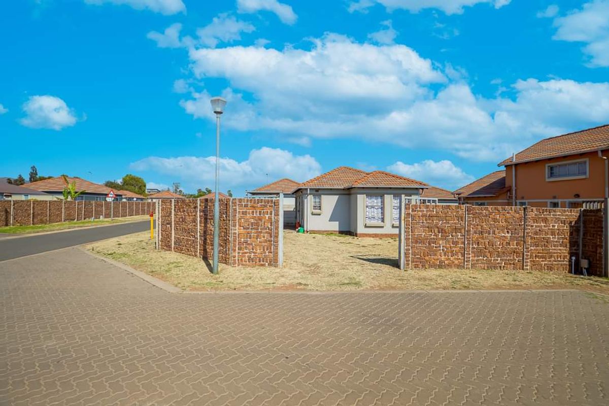 3 Bedroom Home In Westview Estate - Photo 5
