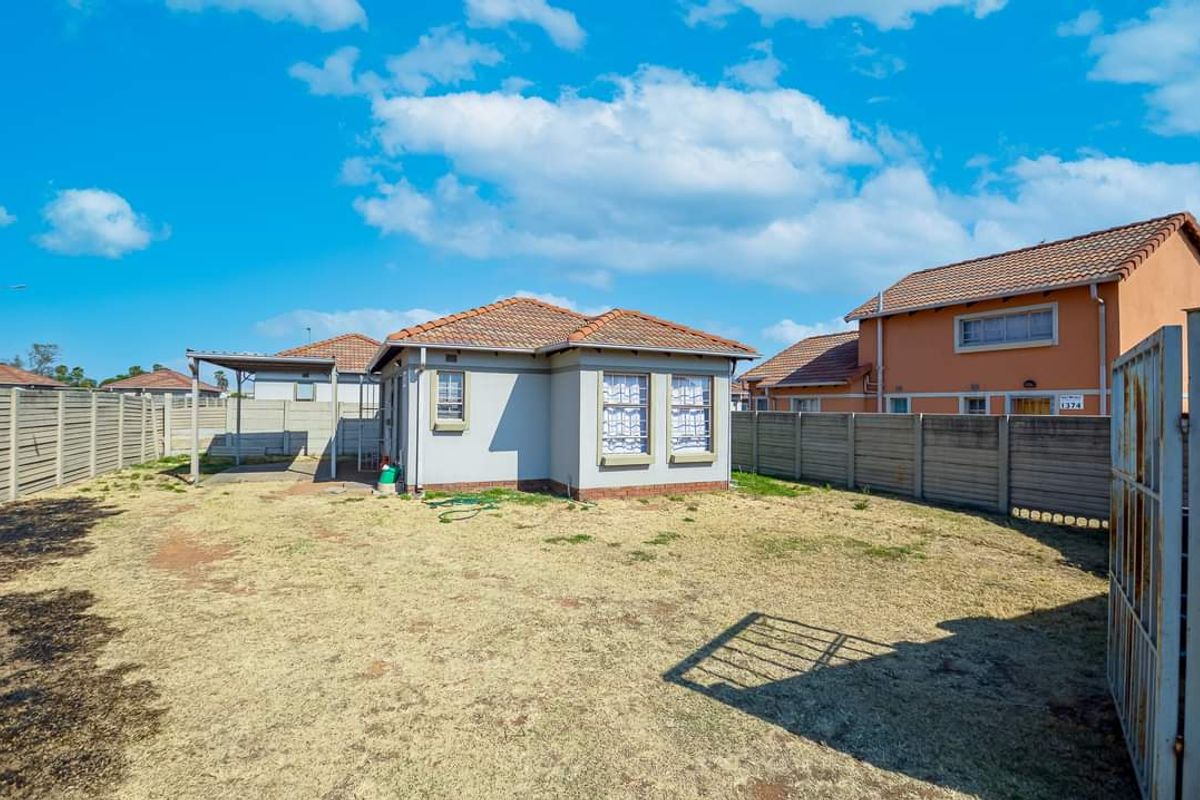 3 Bedroom Home In Westview Estate - Photo 3