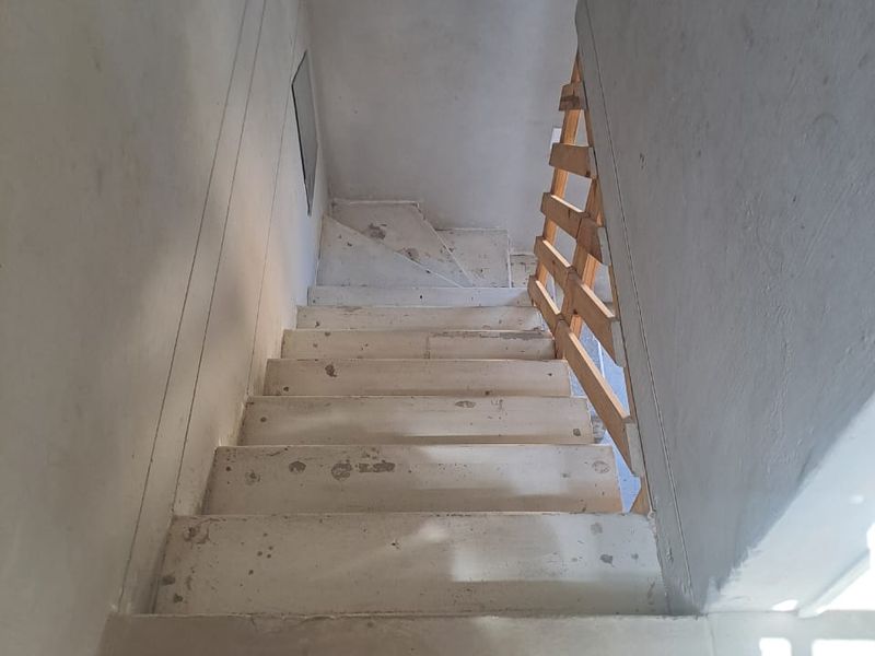 2 Bedroom house for sale- Cash Buyers only Transfer fees included - Photo 4