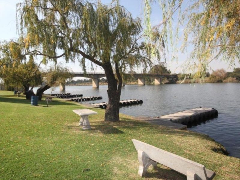 Partially build house for sale in Riverspray Lifestyle Estate. - Photo 4