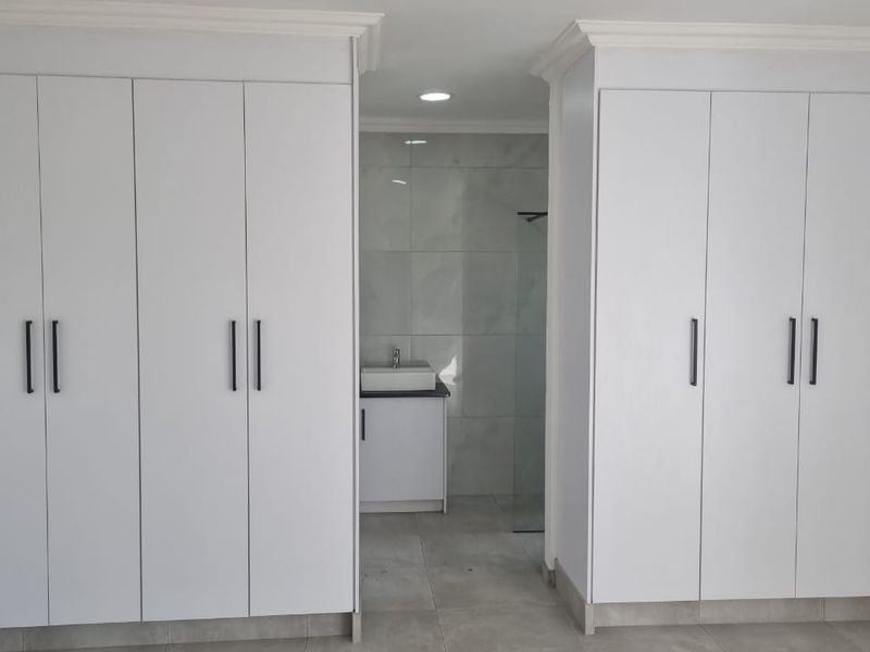 Newly build home in Riverspray Lifestyle Estate - Photo 7