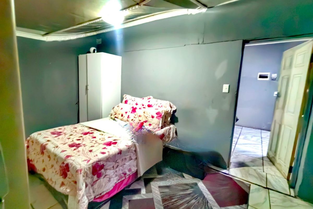 Investment opportunity home - Photo 5