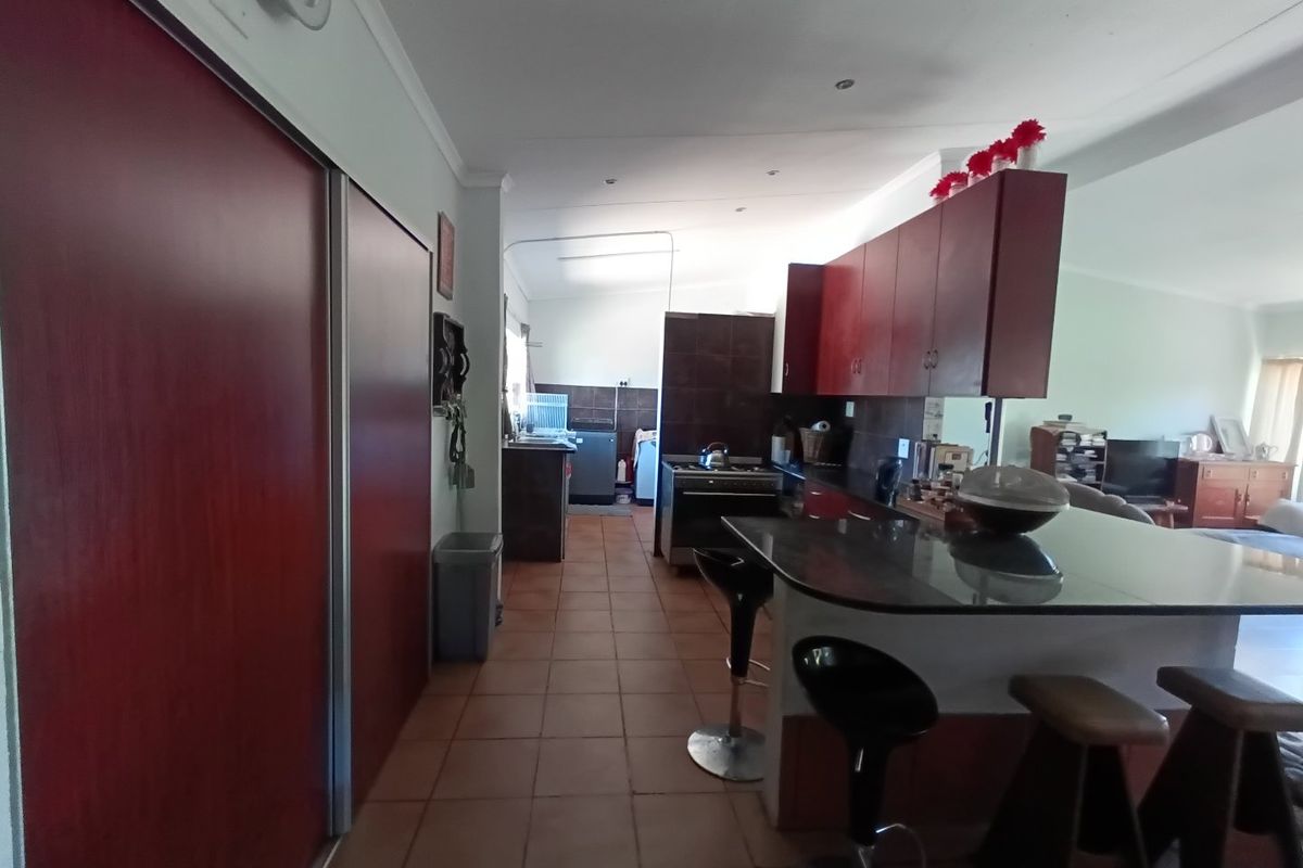 Exceptional 130-hectare farm in the Roodeplaat Area - Photo 5