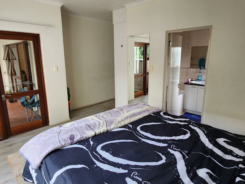 Modern 2-Bedroom Apartment in Secure Complex – Ideal for Executives & Investors - Photo 3