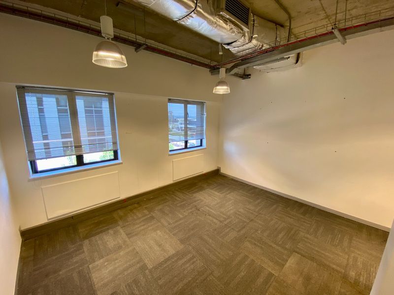 P-Grade Office Space Available In Midrand - Photo 10