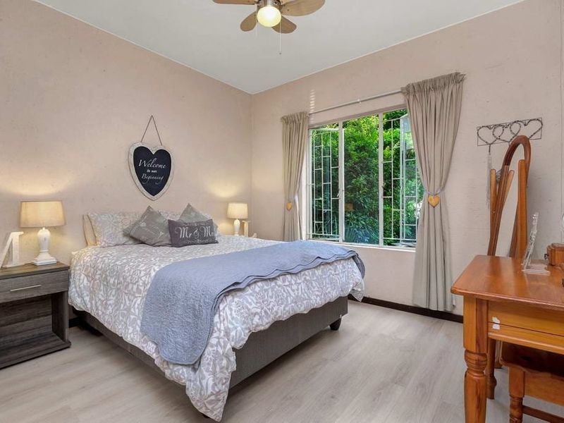 Modern 3-Bedroom Unit with Garden, Pool & 24-Hour Security - Photo 3