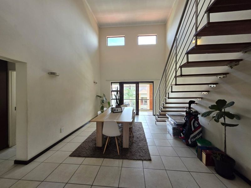 Stylish & Spacious 2-Bedroom Flat with Dual Balconies & Built-In Braai - Photo 6