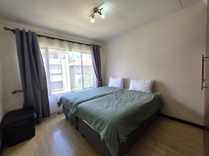 Stylish & Spacious 2-Bedroom Flat with Dual Balconies & Built-In Braai - Photo 9