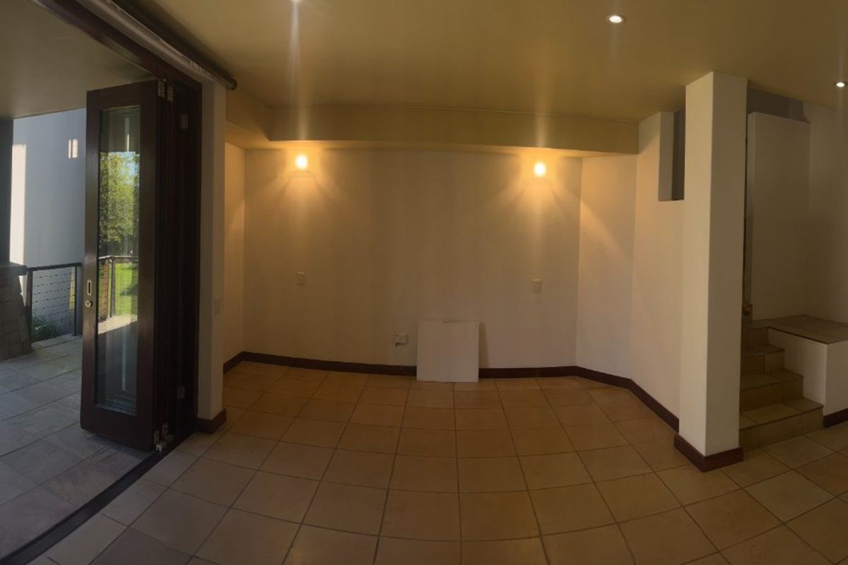 Oubaai Golf Estate 2 Bedroom Apartment - Photo 4