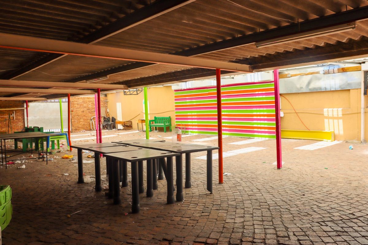 Freehold Commercial Building For Sale | Parow Central, Cape Town | Zoned GB4 - Photo 4