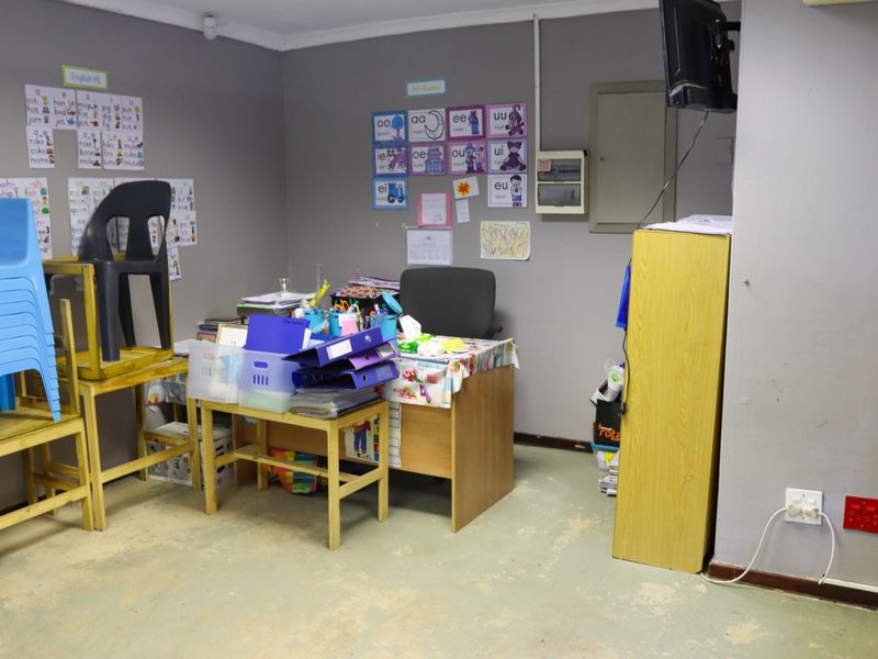 Freehold Commercial Building For Sale | Parow Central, Cape Town | Zoned GB4 - Photo 10