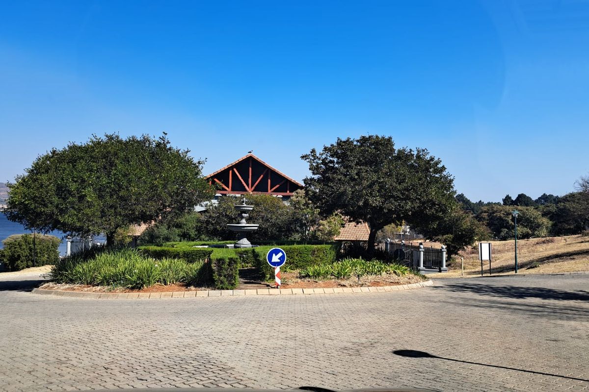 361m2 Vacant Land in Falcon View Estate - Photo 2