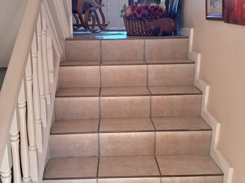 Maintenance free, lock-up and go, spacious solid townhouse in secure complex close to Beacon Bay Country Club - Photo 3